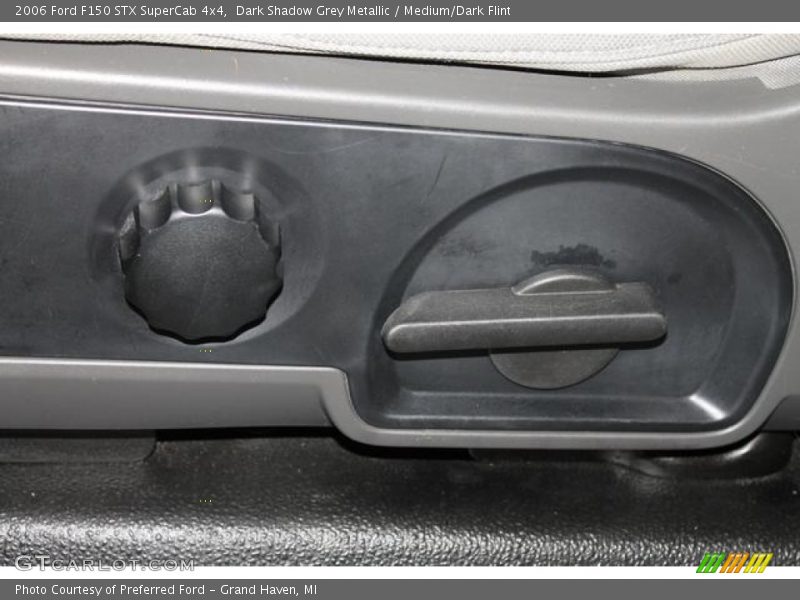 Controls of 2006 F150 STX SuperCab 4x4