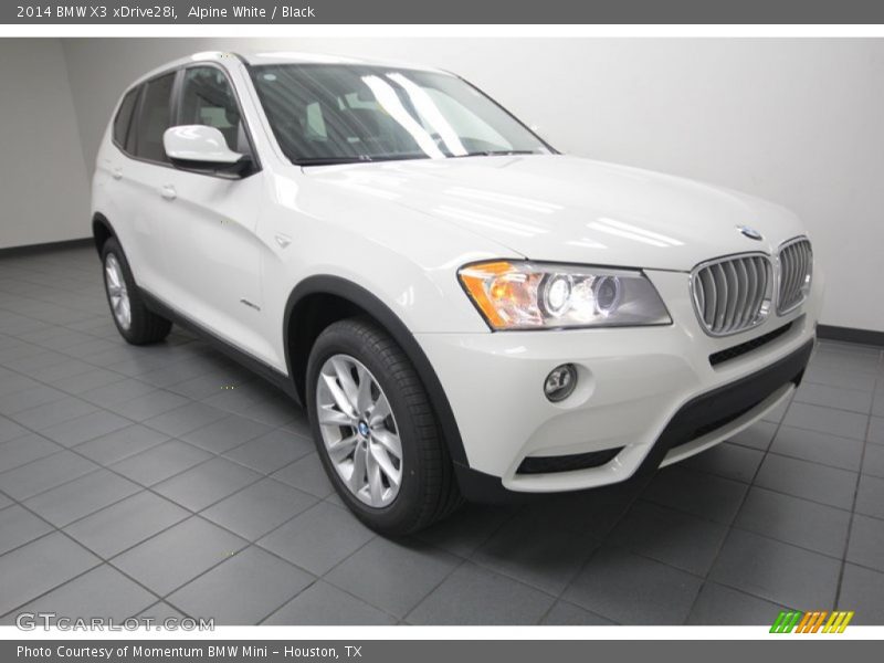 Front 3/4 View of 2014 X3 xDrive28i
