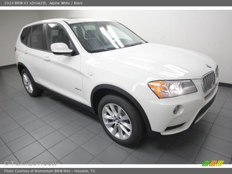 Front 3/4 View of 2014 X3 xDrive28i