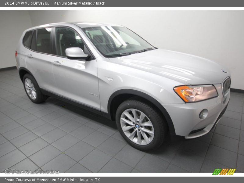 Front 3/4 View of 2014 X3 xDrive28i