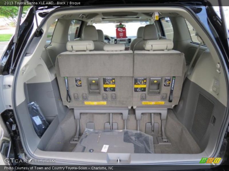 Black / Bisque 2013 Toyota Sienna XLE AWD