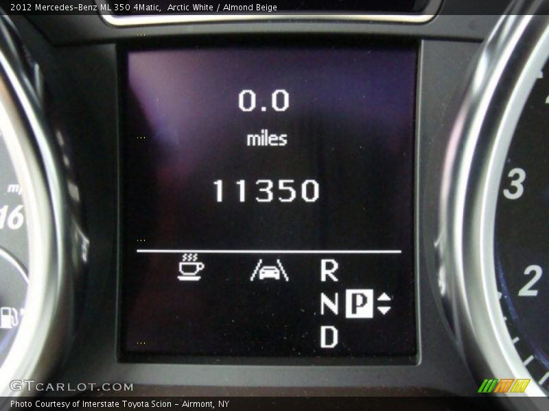 Arctic White / Almond Beige 2012 Mercedes-Benz ML 350 4Matic
