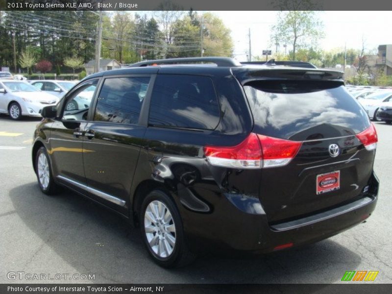 Black / Bisque 2011 Toyota Sienna XLE AWD