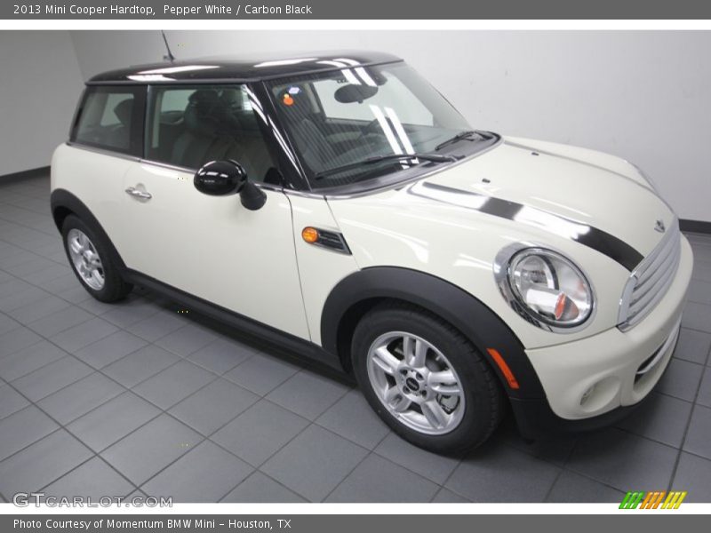 Pepper White / Carbon Black 2013 Mini Cooper Hardtop