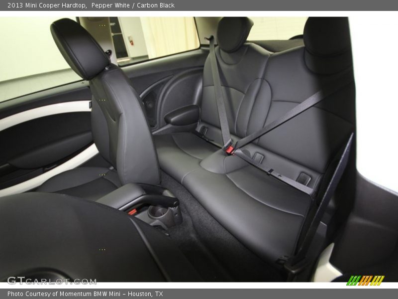 Pepper White / Carbon Black 2013 Mini Cooper Hardtop