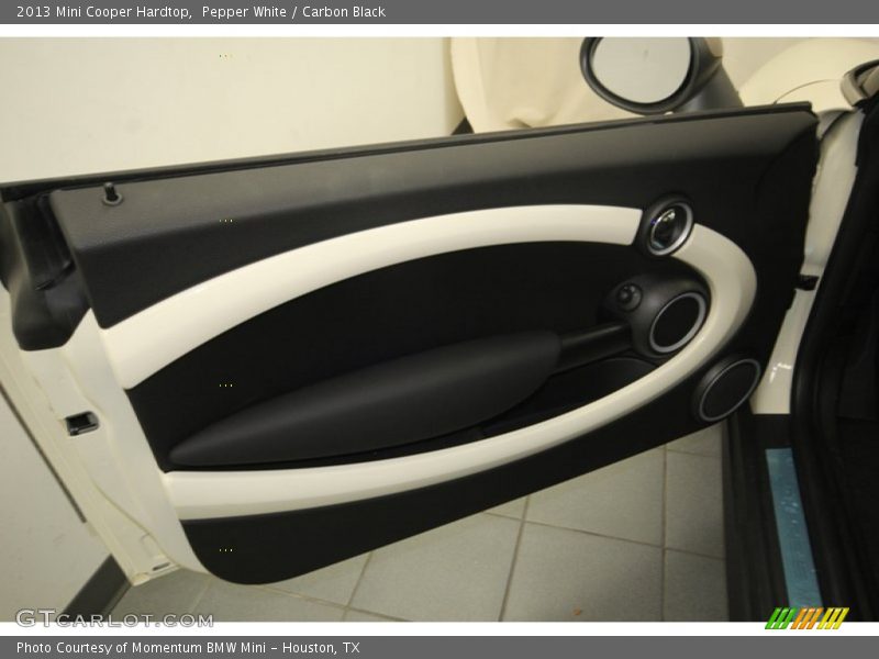 Pepper White / Carbon Black 2013 Mini Cooper Hardtop