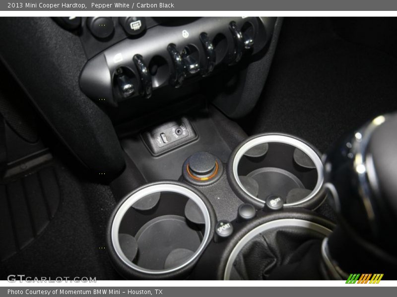 Pepper White / Carbon Black 2013 Mini Cooper Hardtop
