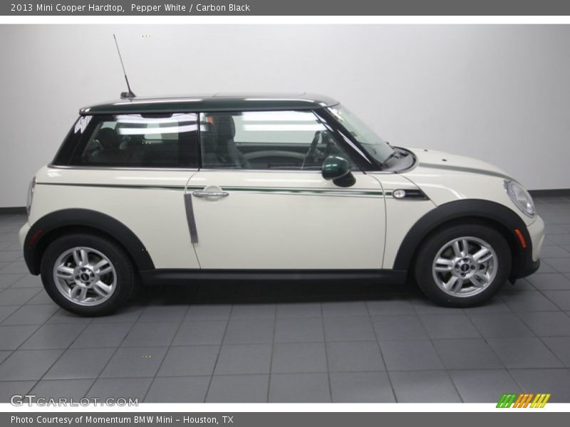 Pepper White / Carbon Black 2013 Mini Cooper Hardtop