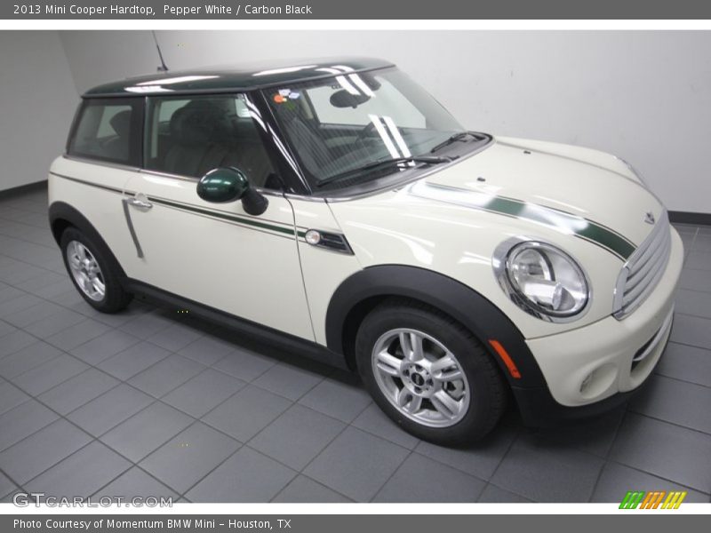 Pepper White / Carbon Black 2013 Mini Cooper Hardtop
