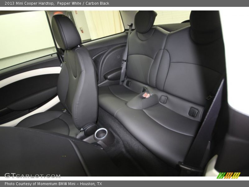 Pepper White / Carbon Black 2013 Mini Cooper Hardtop
