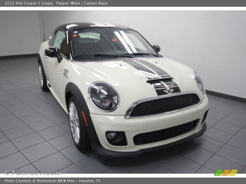 Pepper White / Carbon Black 2013 Mini Cooper S Coupe