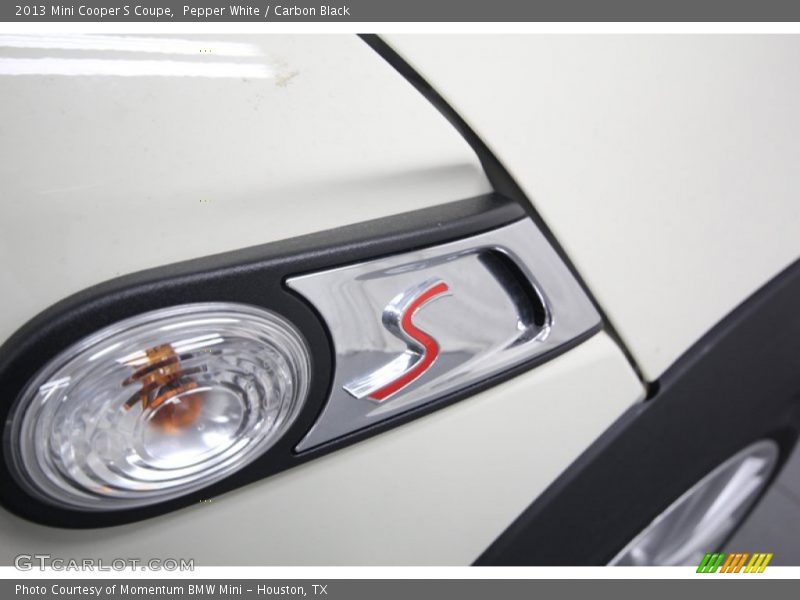 Pepper White / Carbon Black 2013 Mini Cooper S Coupe