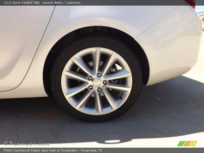 Summit White / Cashmere 2013 Buick Verano FWD