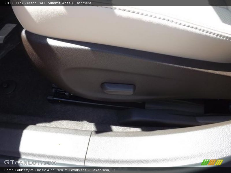 Summit White / Cashmere 2013 Buick Verano FWD