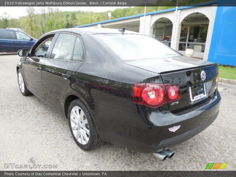Black / Cornsilk Beige 2010 Volkswagen Jetta Wolfsburg Edition Sedan