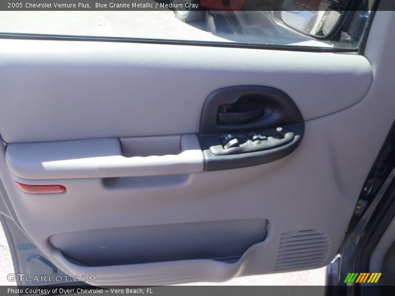 Door Panel of 2005 Venture Plus