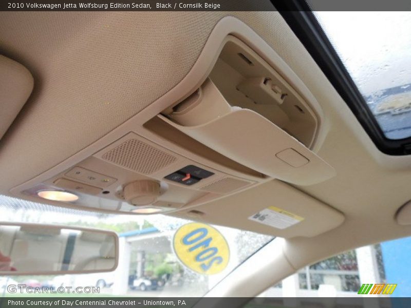Black / Cornsilk Beige 2010 Volkswagen Jetta Wolfsburg Edition Sedan