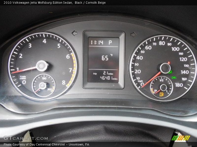 Black / Cornsilk Beige 2010 Volkswagen Jetta Wolfsburg Edition Sedan