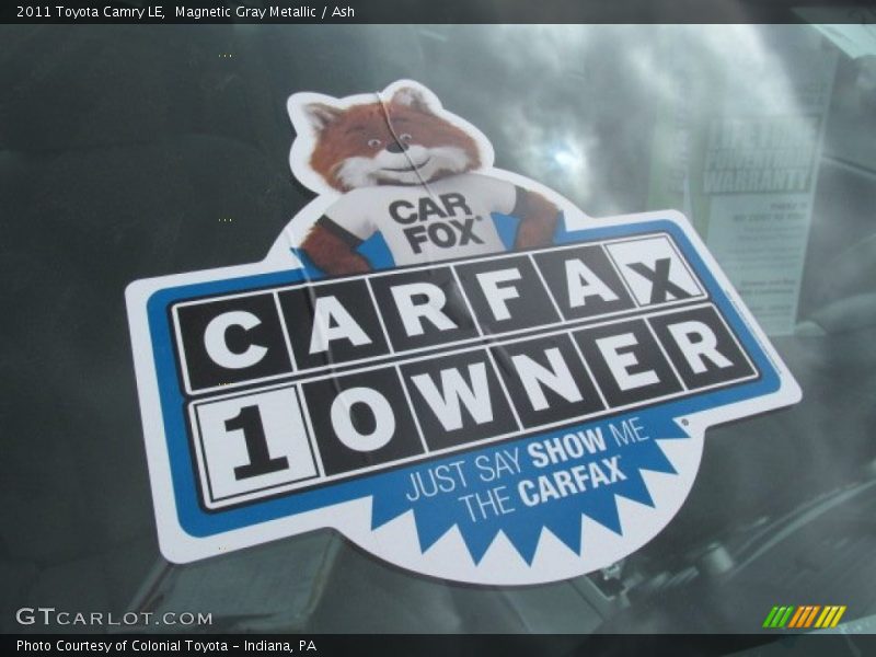 Magnetic Gray Metallic / Ash 2011 Toyota Camry LE