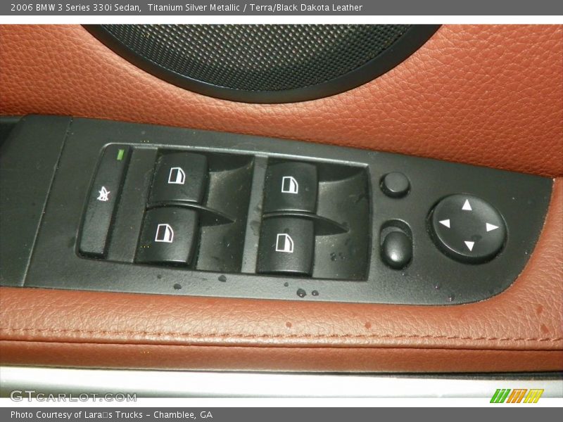 Controls of 2006 3 Series 330i Sedan