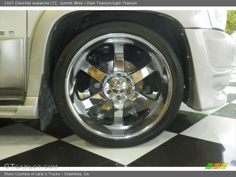 Summit White / Dark Titanium/Light Titanium 2007 Chevrolet Avalanche LTZ