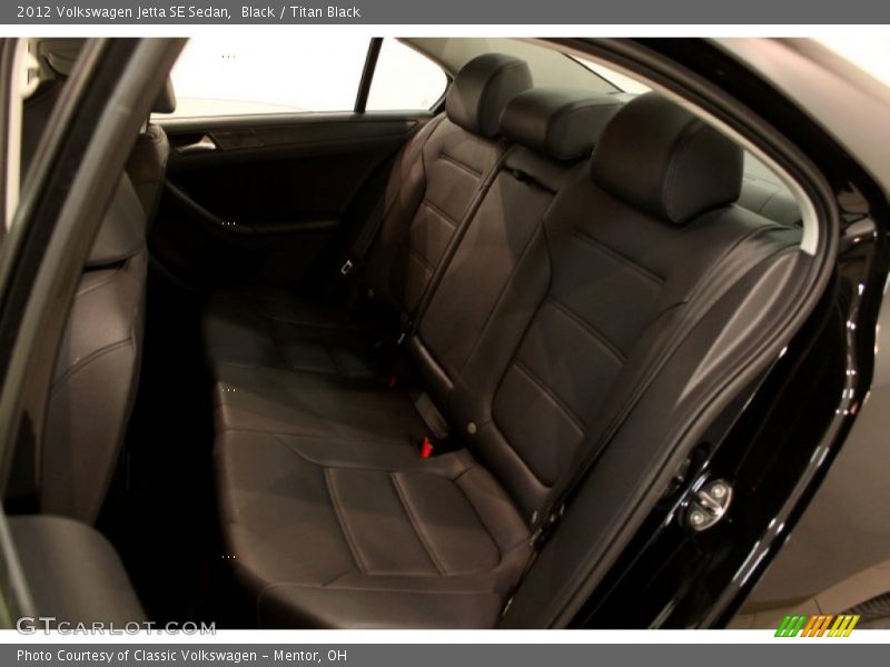 Black / Titan Black 2012 Volkswagen Jetta SE Sedan