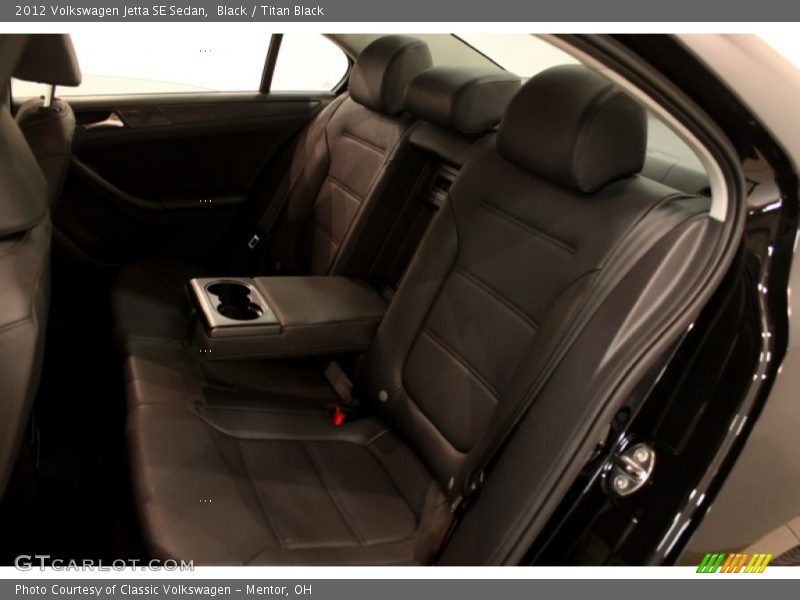 Black / Titan Black 2012 Volkswagen Jetta SE Sedan