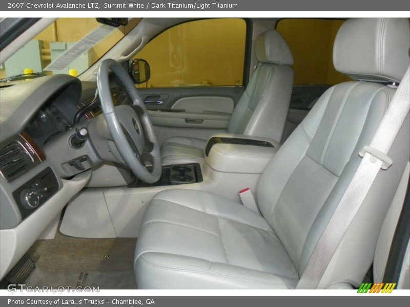 Summit White / Dark Titanium/Light Titanium 2007 Chevrolet Avalanche LTZ