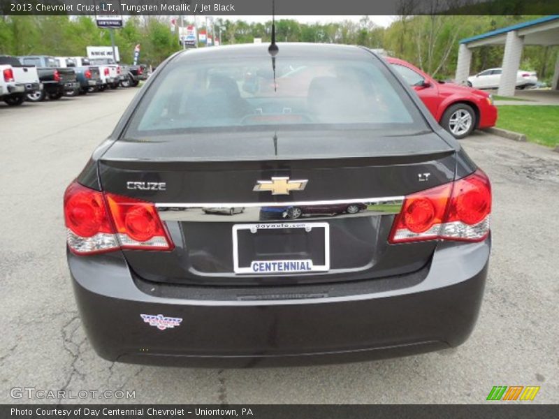 Tungsten Metallic / Jet Black 2013 Chevrolet Cruze LT