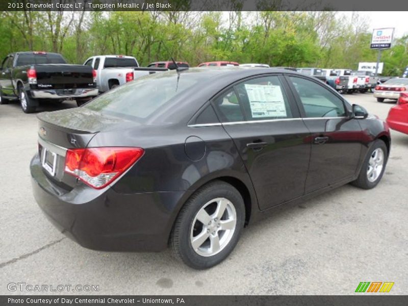 Tungsten Metallic / Jet Black 2013 Chevrolet Cruze LT