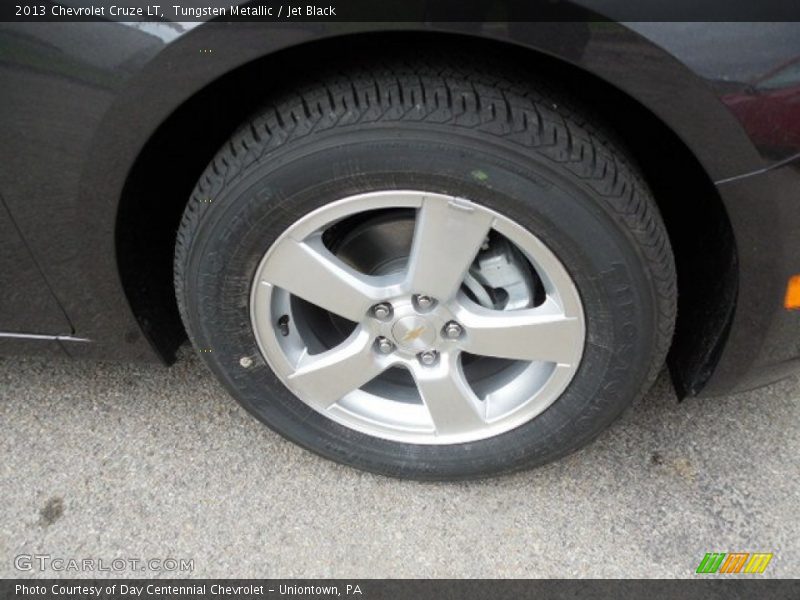 Tungsten Metallic / Jet Black 2013 Chevrolet Cruze LT