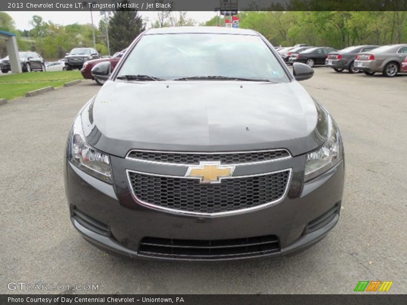 Tungsten Metallic / Jet Black 2013 Chevrolet Cruze LT