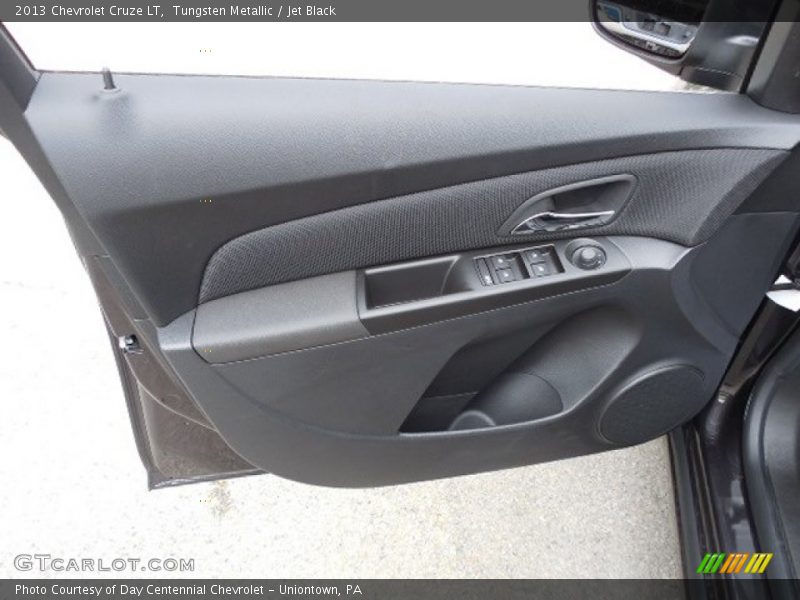 Tungsten Metallic / Jet Black 2013 Chevrolet Cruze LT