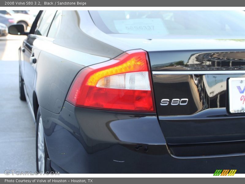 Black / Sandstone Beige 2008 Volvo S80 3.2