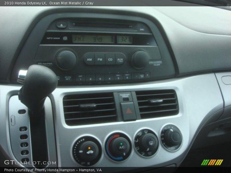 Ocean Mist Metallic / Gray 2010 Honda Odyssey LX