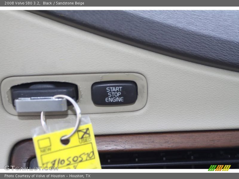 Black / Sandstone Beige 2008 Volvo S80 3.2