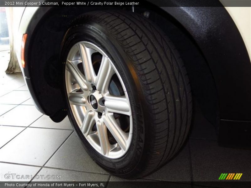 Pepper White / Gravity Polar Beige Leather 2012 Mini Cooper S Clubman