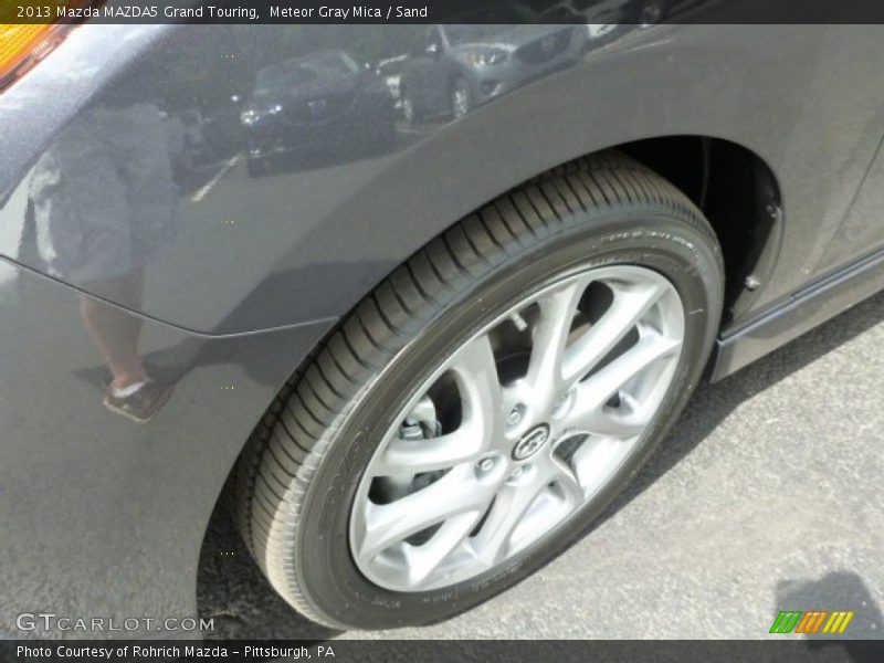 Meteor Gray Mica / Sand 2013 Mazda MAZDA5 Grand Touring