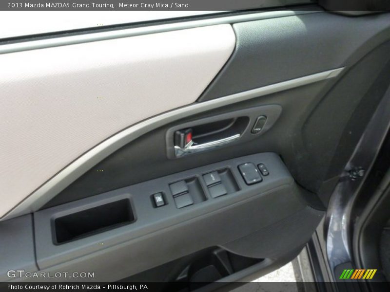 Meteor Gray Mica / Sand 2013 Mazda MAZDA5 Grand Touring