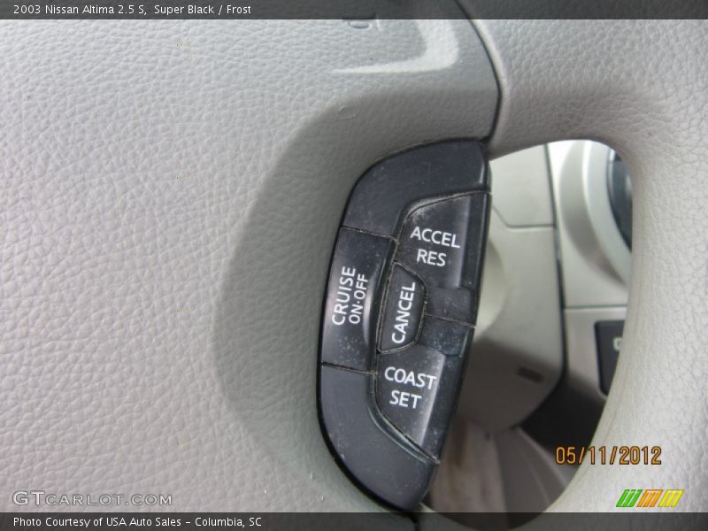 Super Black / Frost 2003 Nissan Altima 2.5 S