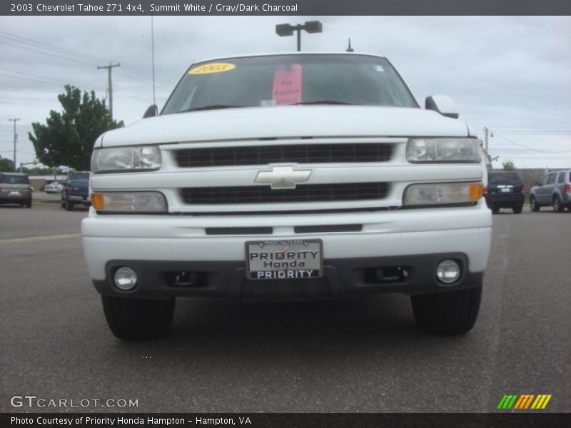 Summit White / Gray/Dark Charcoal 2003 Chevrolet Tahoe Z71 4x4