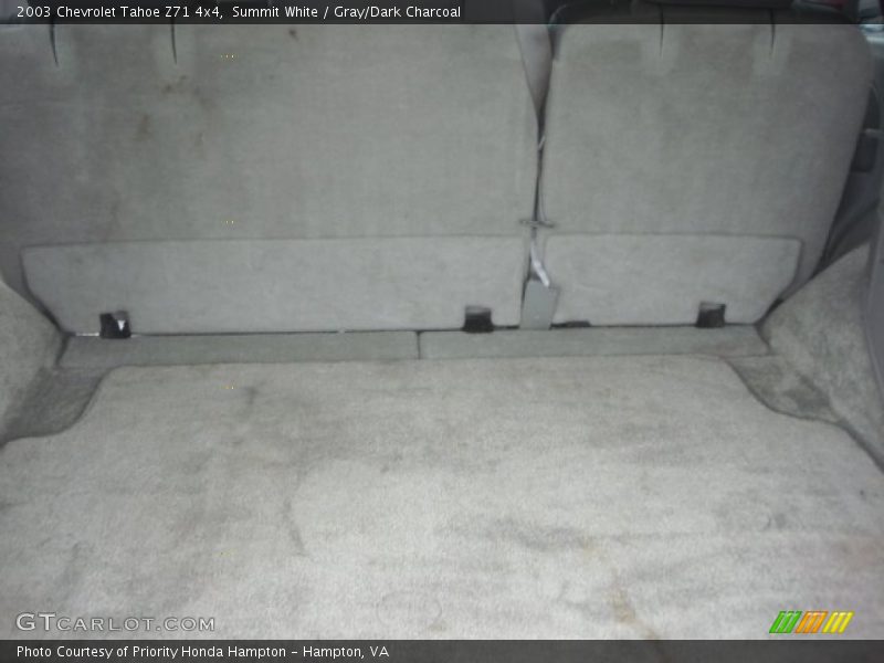 Summit White / Gray/Dark Charcoal 2003 Chevrolet Tahoe Z71 4x4