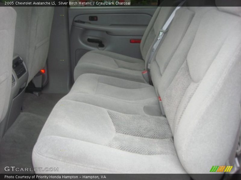 Silver Birch Metallic / Gray/Dark Charcoal 2005 Chevrolet Avalanche LS