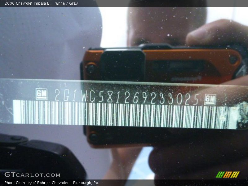 White / Gray 2006 Chevrolet Impala LT
