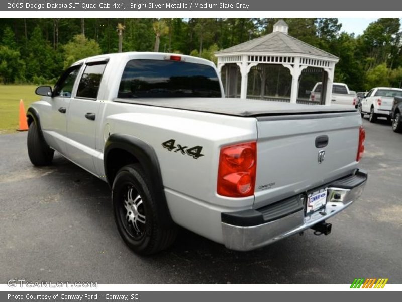Bright Silver Metallic / Medium Slate Gray 2005 Dodge Dakota SLT Quad Cab 4x4