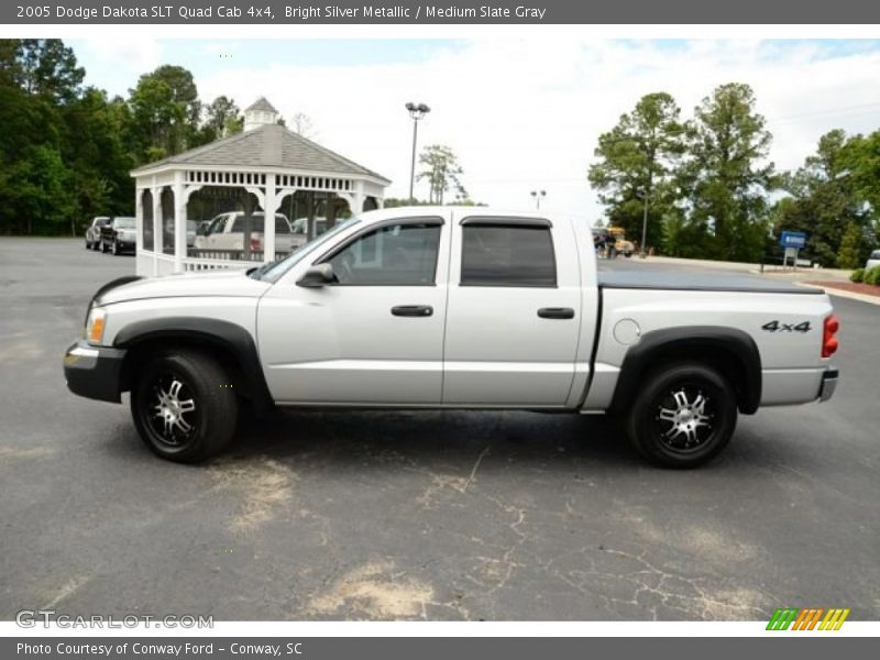 Bright Silver Metallic / Medium Slate Gray 2005 Dodge Dakota SLT Quad Cab 4x4