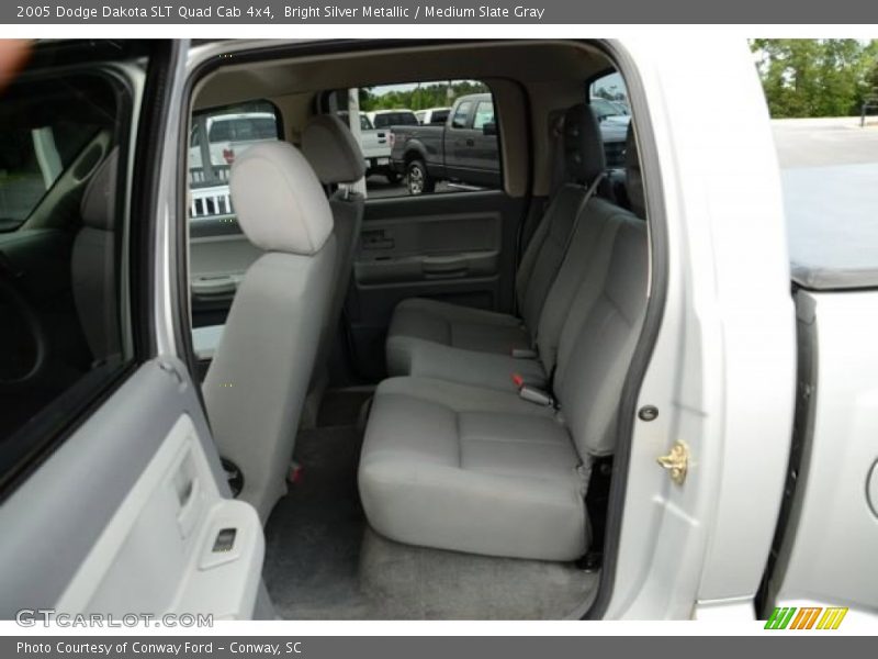 Bright Silver Metallic / Medium Slate Gray 2005 Dodge Dakota SLT Quad Cab 4x4