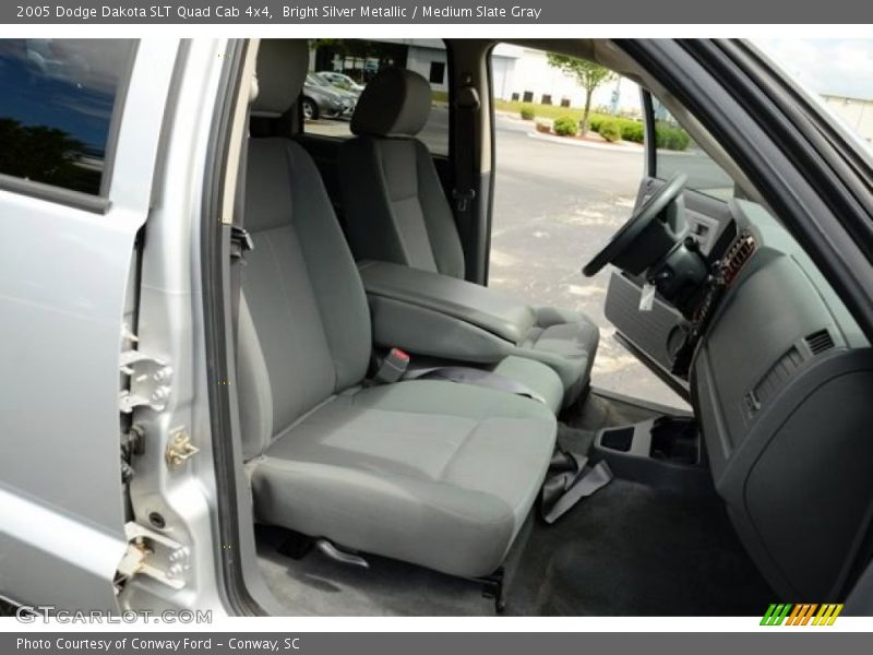 Bright Silver Metallic / Medium Slate Gray 2005 Dodge Dakota SLT Quad Cab 4x4