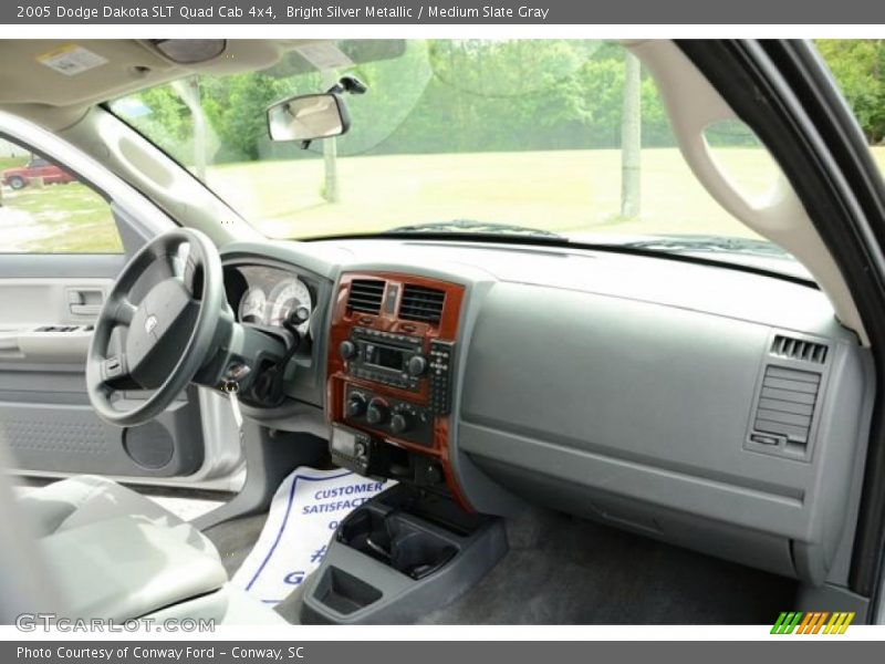 Bright Silver Metallic / Medium Slate Gray 2005 Dodge Dakota SLT Quad Cab 4x4
