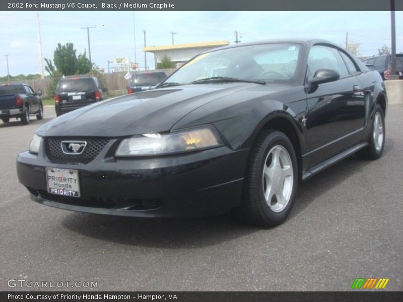Black / Medium Graphite 2002 Ford Mustang V6 Coupe
